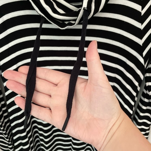 Lou & Grey SOFT Cowl Neck Striped Long Sleeve Midi Dress - Picture 7 of 8